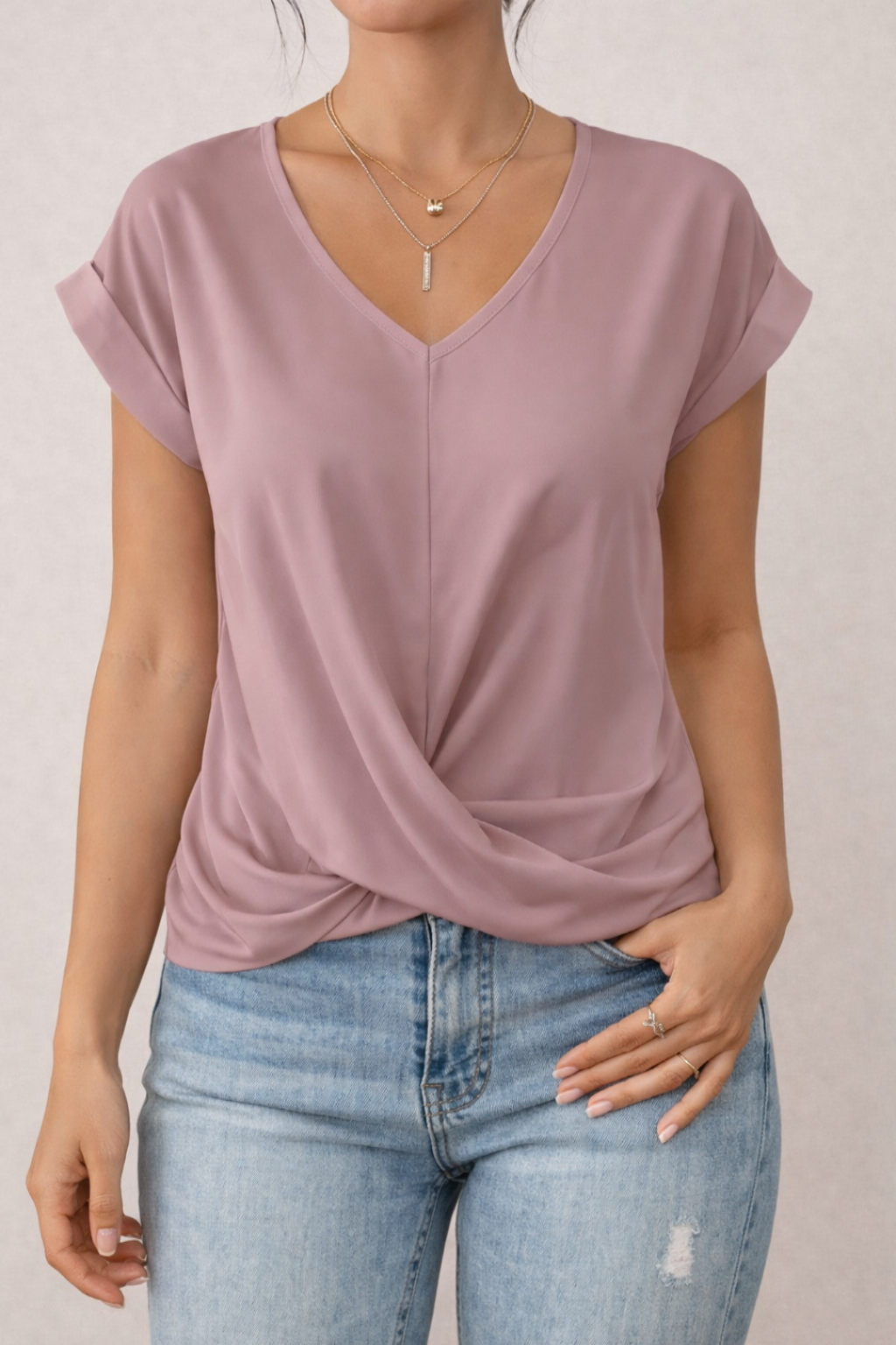 Claudia | Camiseta informal con escote corazón