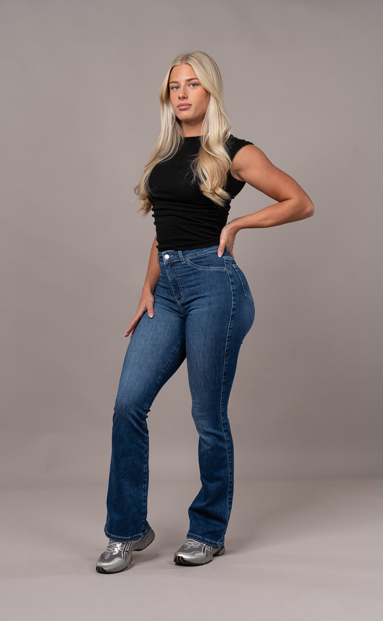 Vaqueros Acampanados Pastel - Azul Zafiro