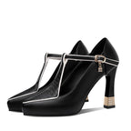 Aurora – Zapatos de salón con tiras en T y adornos