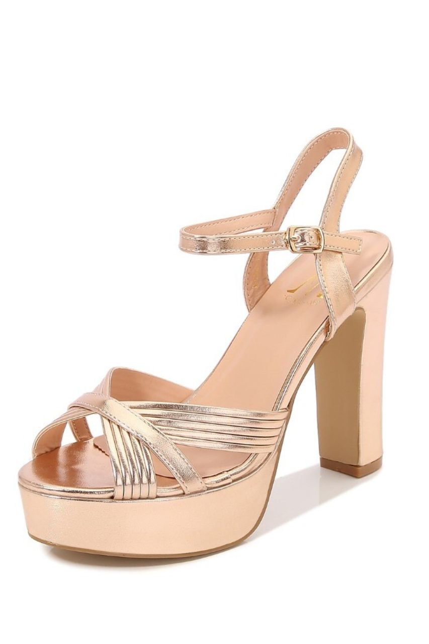 Zapatos Soledad Dorado de tacón